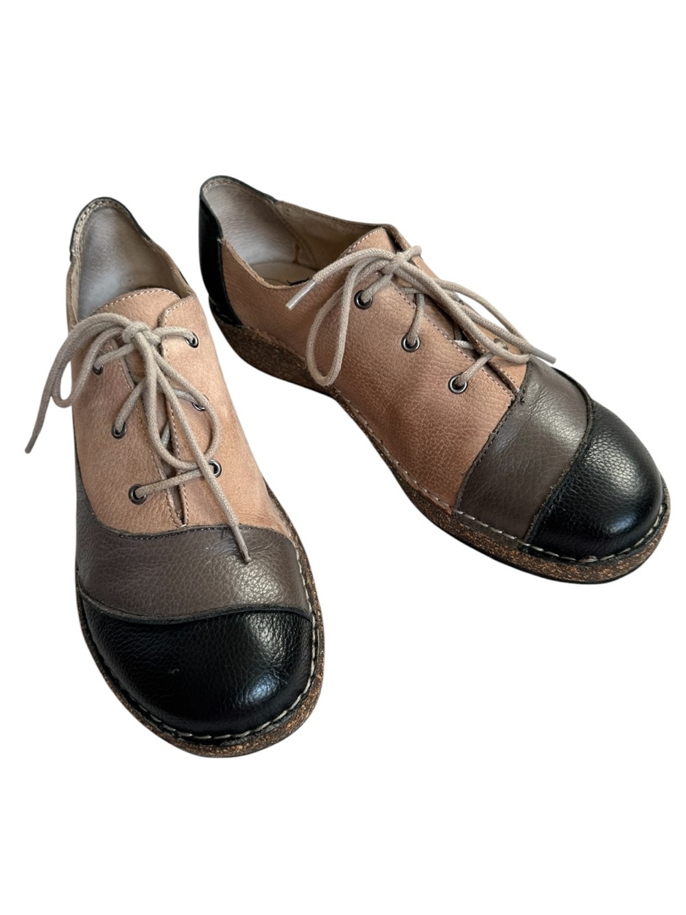 Aetrex Kerry Tricolor Leather Lace Up Oxfords
Comfort Cork Wedge EU 40
